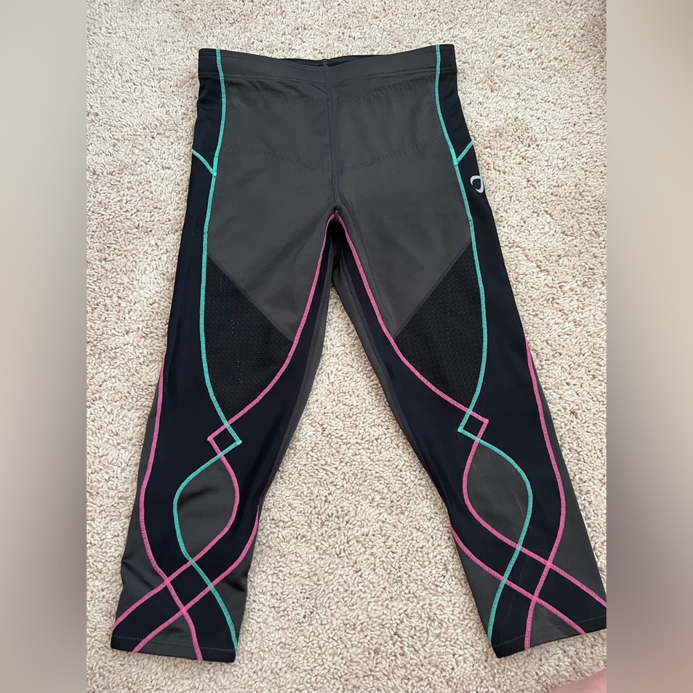 CW-X Stabilyx Joint Support 3/4 Compression Tight